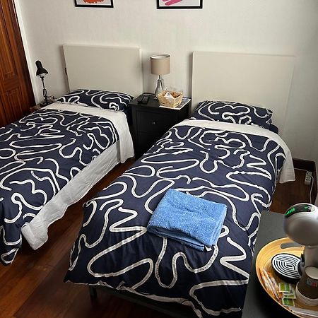 Habitacion Alhondiga Casa De Jorge Apartman Bilbao Kültér fotó